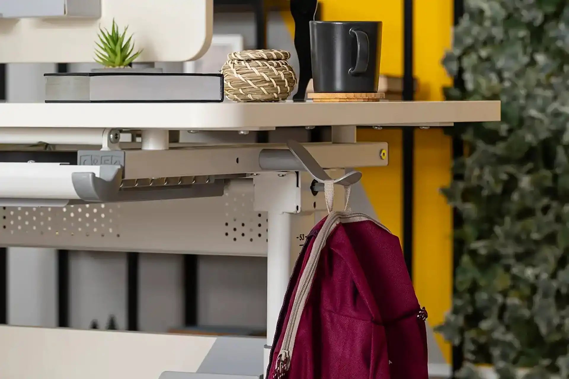 Vega Basic Desk - Ecru / Blue